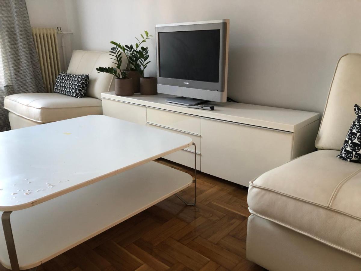 Cosy Apartment In Metaxourgeio Ateny Zewnętrze zdjęcie
