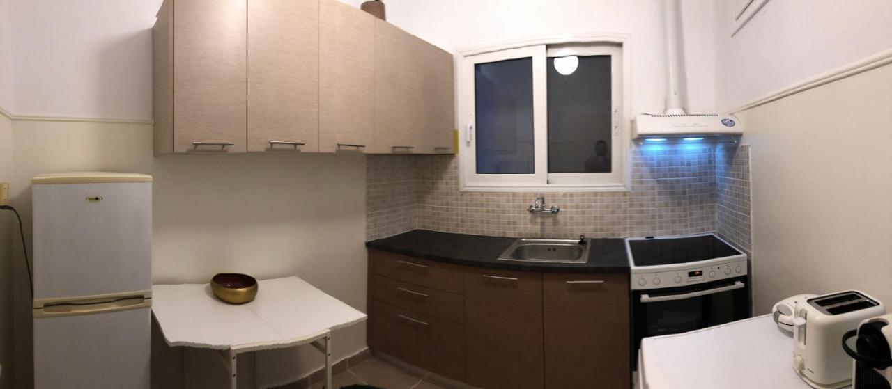 Cosy Apartment In Metaxourgeio Ateny Zewnętrze zdjęcie